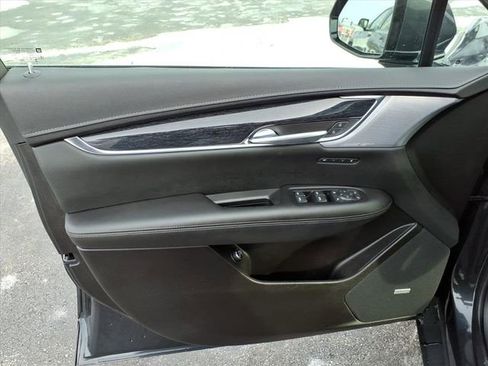 Certified 2023 Cadillac XT5 Premium Luxury image 26