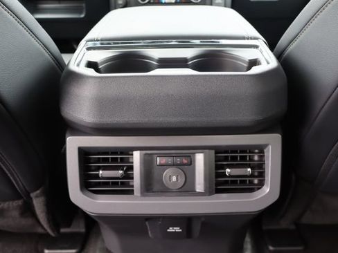 Used 2026 Ford F250 Lariat AWD/4WD image 36
