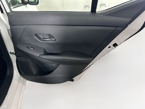 Used 2024 Nissan Sentra S image 27