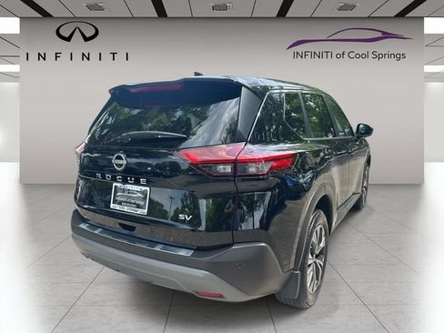 Used 2023 Nissan Rogue SV FWD image 7