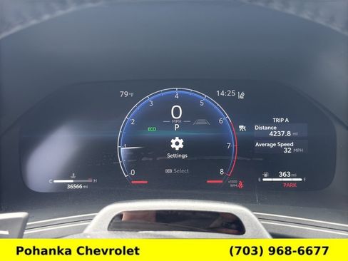 Used 2024 Toyota Grand Highlander AWD image 9