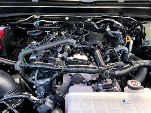 New 2026 Toyota Tacoma SR5 AWD/4WD image 16