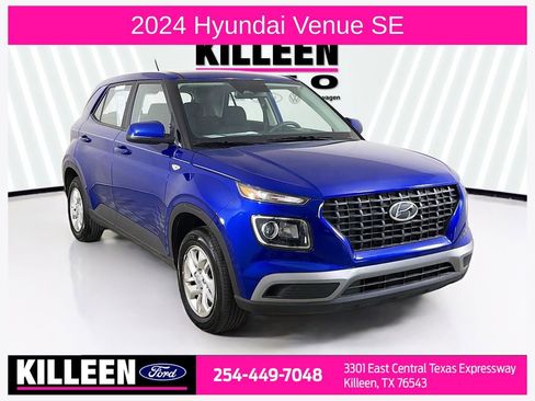 Used 2024 Hyundai Venue SE FWD image 1