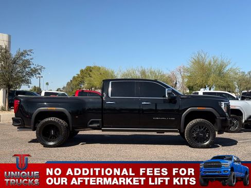 Used 2024 GMC Sierra 3500 Denali Ultimate image 4