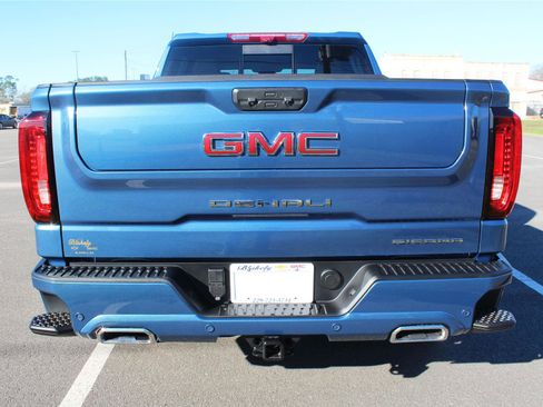 New 2026 GMC Sierra 1500 Denali w/ Technology Package image 4