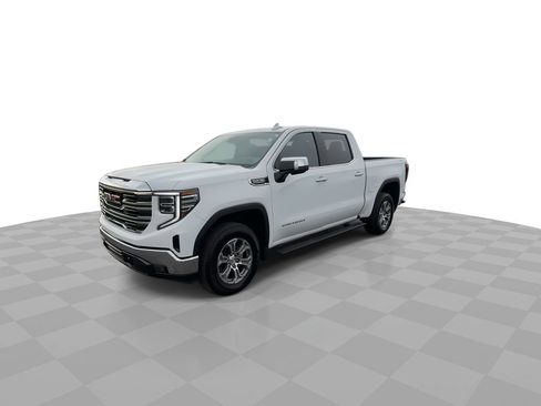 Used 2024 GMC Sierra 1500 SLT image 4