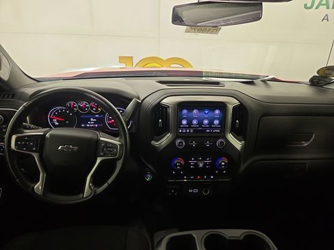 Certified 2021 Chevrolet Silverado 1500 RST w/ LPO, Blackout Package image 13