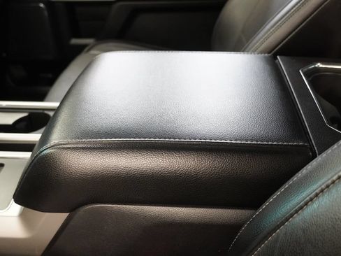 Used 2016 Ford F150 Lariat w/ Heavy-Duty Payload Package AWD/4WD image 22