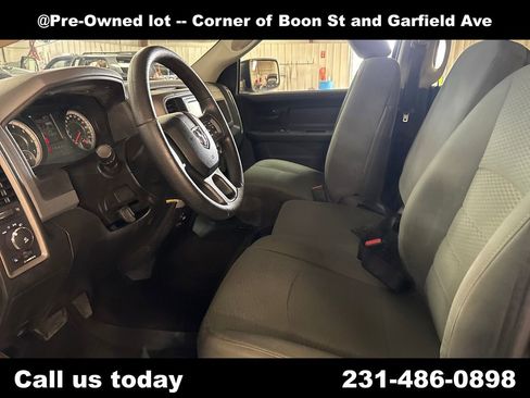 Used 2016 RAM 1500 Express w/ Black Ram 1500 Express Group AWD/4WD image 14