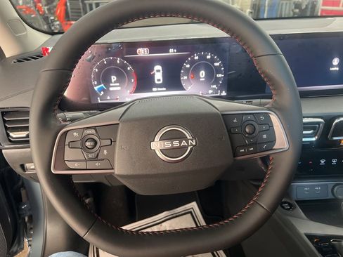 New 2026 Nissan Sentra SR w/ Floor Mat Package FWD image 49
