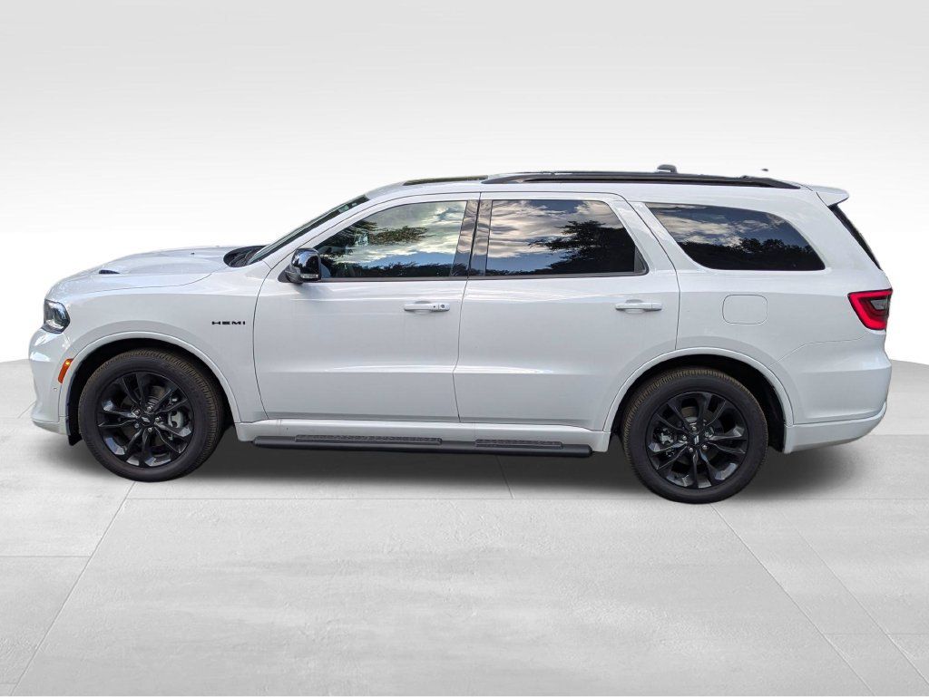 Used 2025 Dodge Durango R/T AWD/4WD image 6