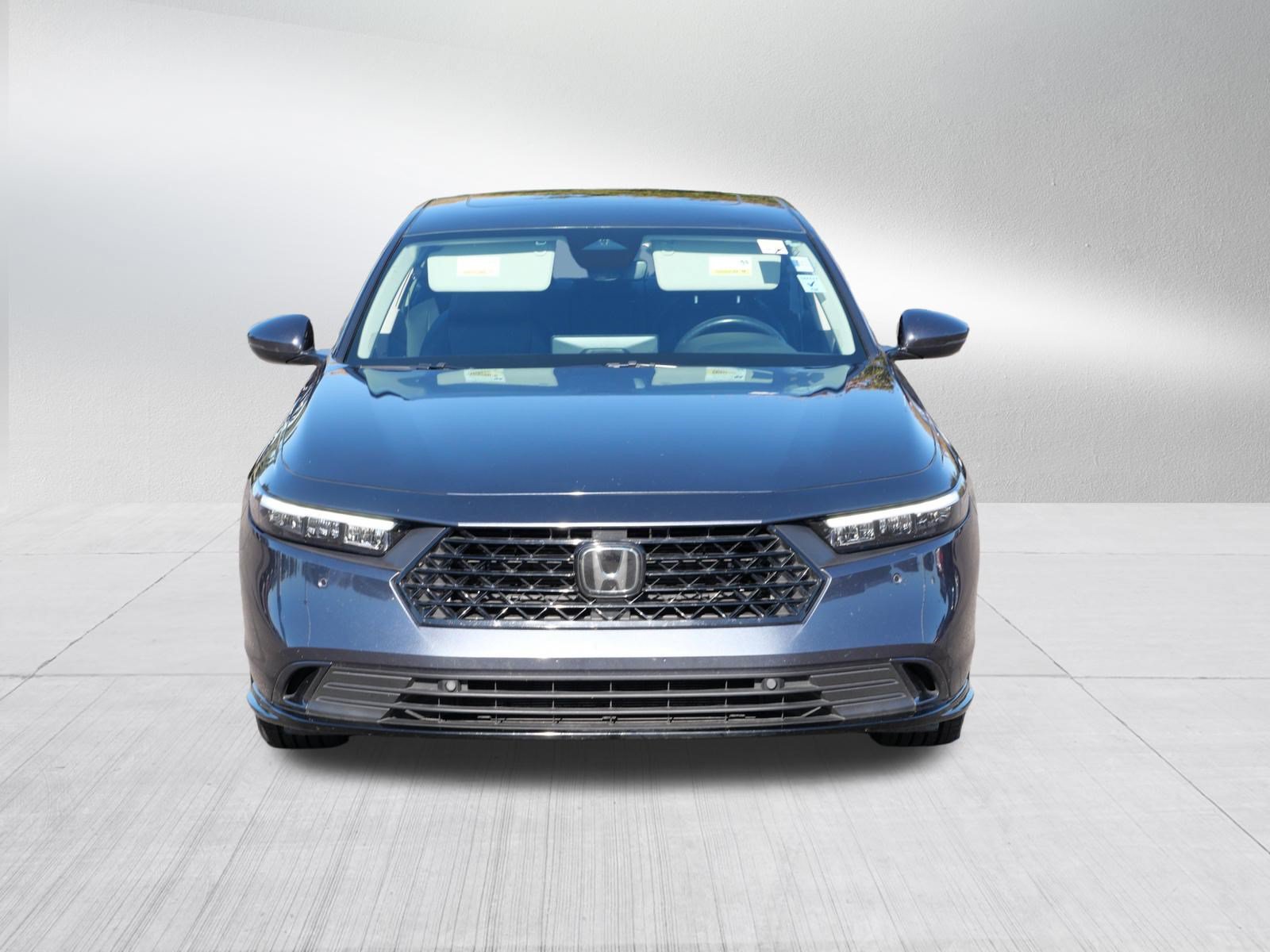 Used 2024 Honda Accord EX-L image 2