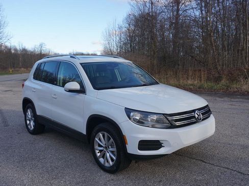 Used 2017 Volkswagen Tiguan Wolfsburg Edition FWD image 1