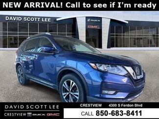 Used 2017 Nissan Rogue SL FWD video 1