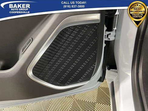 New 2026 Buick Enclave Avenir w/ Super Cruise Package FWD image 19
