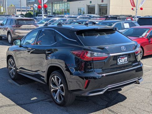 Used 2019 Lexus RX 450h AWD image 8