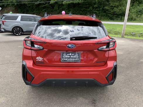 Used 2026 Subaru Crosstrek 2.5i Premium AWD/4WD image 12