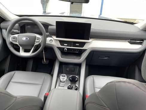 New 2026 Ford Explorer Active w/ Active Comfort Package image 33