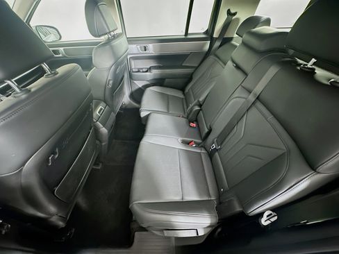 Used 2025 Hyundai Santa Fe SEL image 27