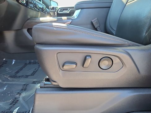 Used 2024 Chevrolet Silverado 1500 LTZ w/ LTZ Premium Package image 28