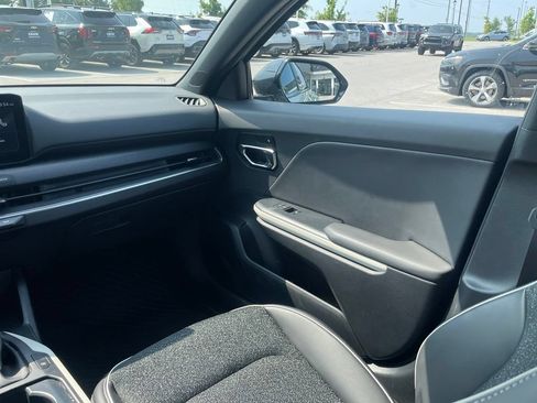 Certified 2025 Kia K4 GT-Line FWD image 20