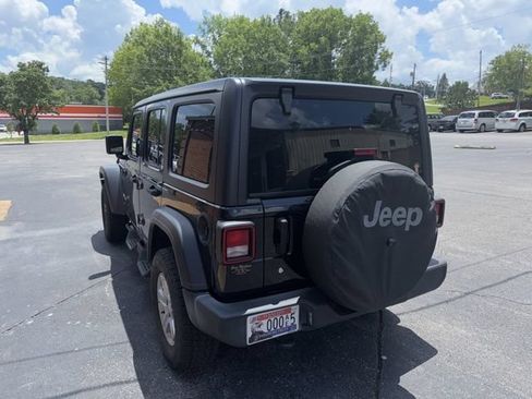 Used 2020 Jeep Wrangler Unlimited Sport S AWD/4WD image 5