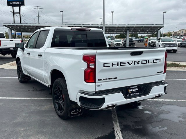 Certified 2023 Chevrolet Silverado 1500 RST w/ Redline Edition AWD/4WD image 4