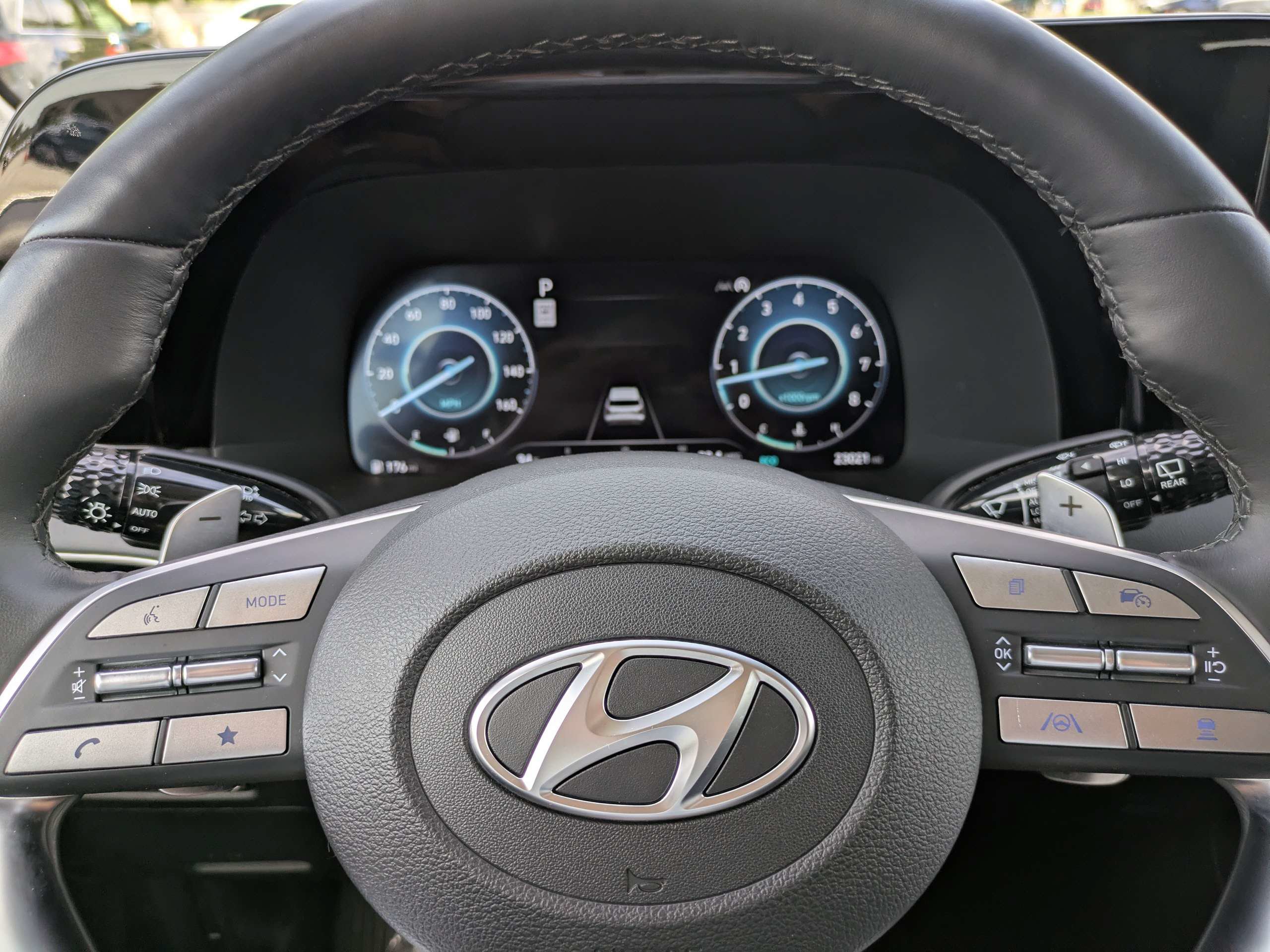 Certified 2025 Hyundai Palisade Limited FWD image 27