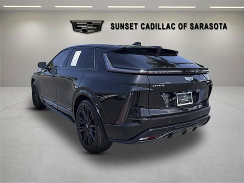 Certified 2026 Cadillac Lyriq V w/ LPO, Red Accent Package AWD/4WD image 5