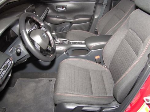 Certified 2026 Honda HR-V Sport image 8