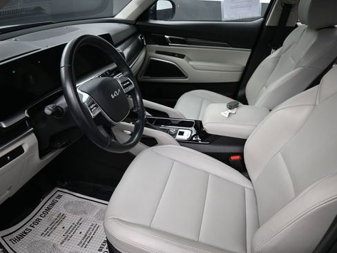 Used 2024 Kia Telluride S w/ S Sunroof Package FWD image 22