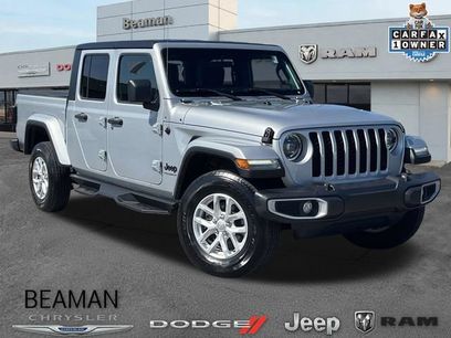 Used 2023 Jeep Gladiator Sport