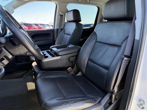 Used 2017 Chevrolet Silverado 1500 LT w/ All Star Edition image 21