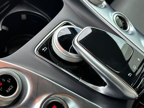 Used 2016 Mercedes-Benz AMG GT S image 31