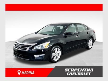 Used 2014 Nissan Altima 2.5 SV