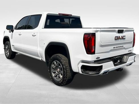 Used 2024 GMC Sierra 1500 AT4 w/ AT4 Preferred Package image 11