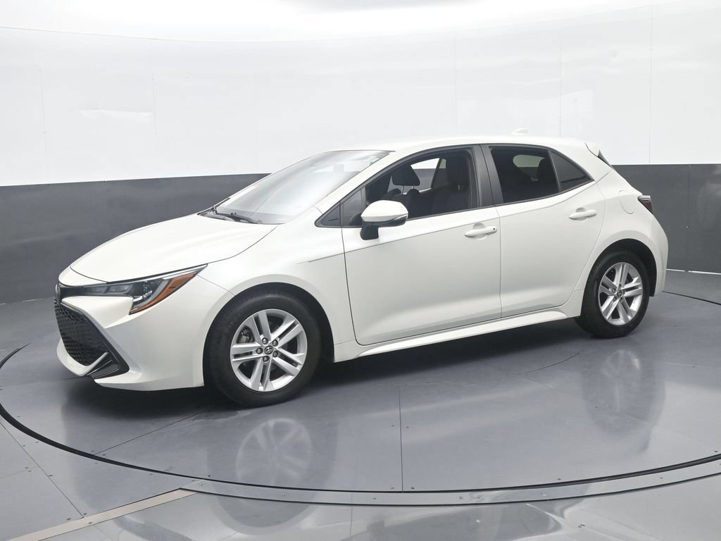 Used 2019 Toyota Corolla SE FWD image 2