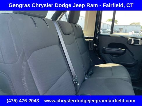 Used 2023 Jeep Wrangler Unlimited Sport AWD/4WD image 26