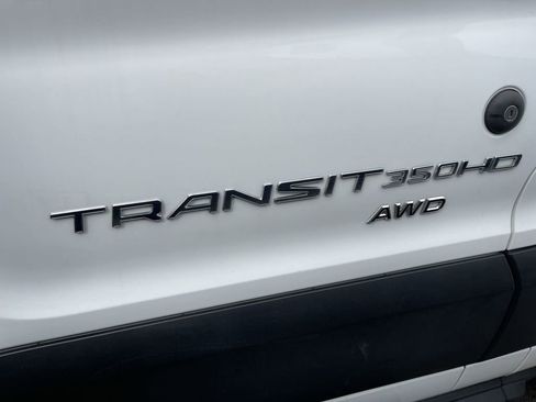 Used 2020 Ford Transit 350 138 DRW AWD w/ Exterior Upgrade Package image 3