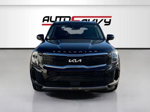Used 2022 Kia Telluride EX w/ EX Premium Package image 2
