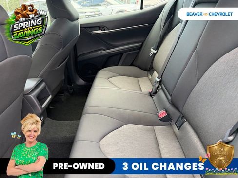 Used 2023 Toyota Camry LE FWD image 9