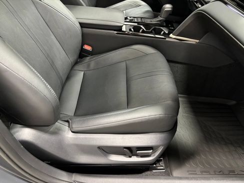 Used 2026 Toyota Camry XSE FWD image 61