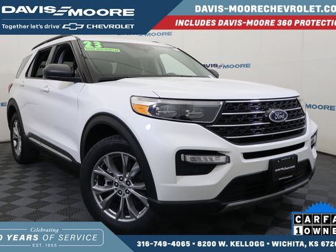 Used 2023 Ford Explorer XLT w/ Equipment Group 202A image 1