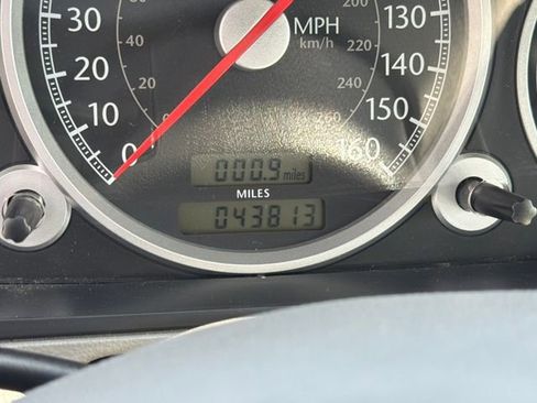 Used 2005 Chrysler Crossfire Limited RWD image 18