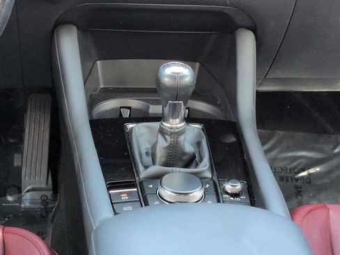 Used 2021 MAZDA MAZDA3 s FWD image 18