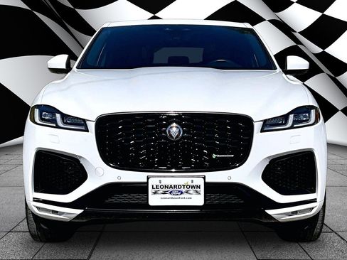 Used 2023 Jaguar F-PACE R-Dynamic S AWD/4WD image 3