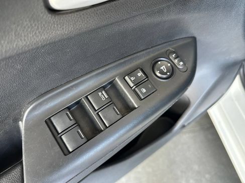 Used 2018 Honda Fit EX image 15