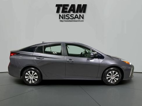 Used 2019 Toyota Prius LE image 8