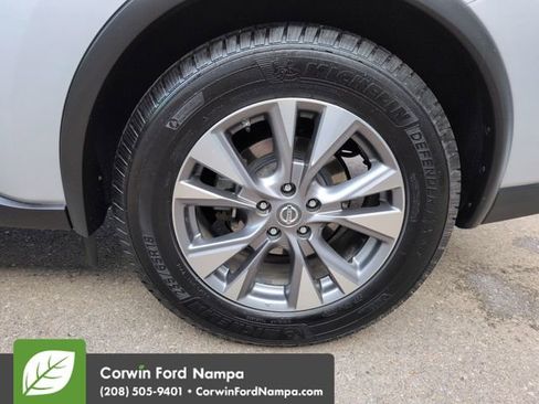 Used 2017 Nissan Murano SV FWD image 31