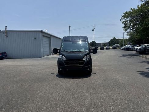 Used 2023 RAM ProMaster 2500 w/ Black Appearance Package FWD image 2
